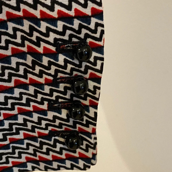 Elizabeth & James Open Front Blazer Zigzag - Picture 7 of 13